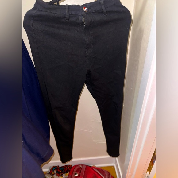 Women Jean - Picture 1 of 3